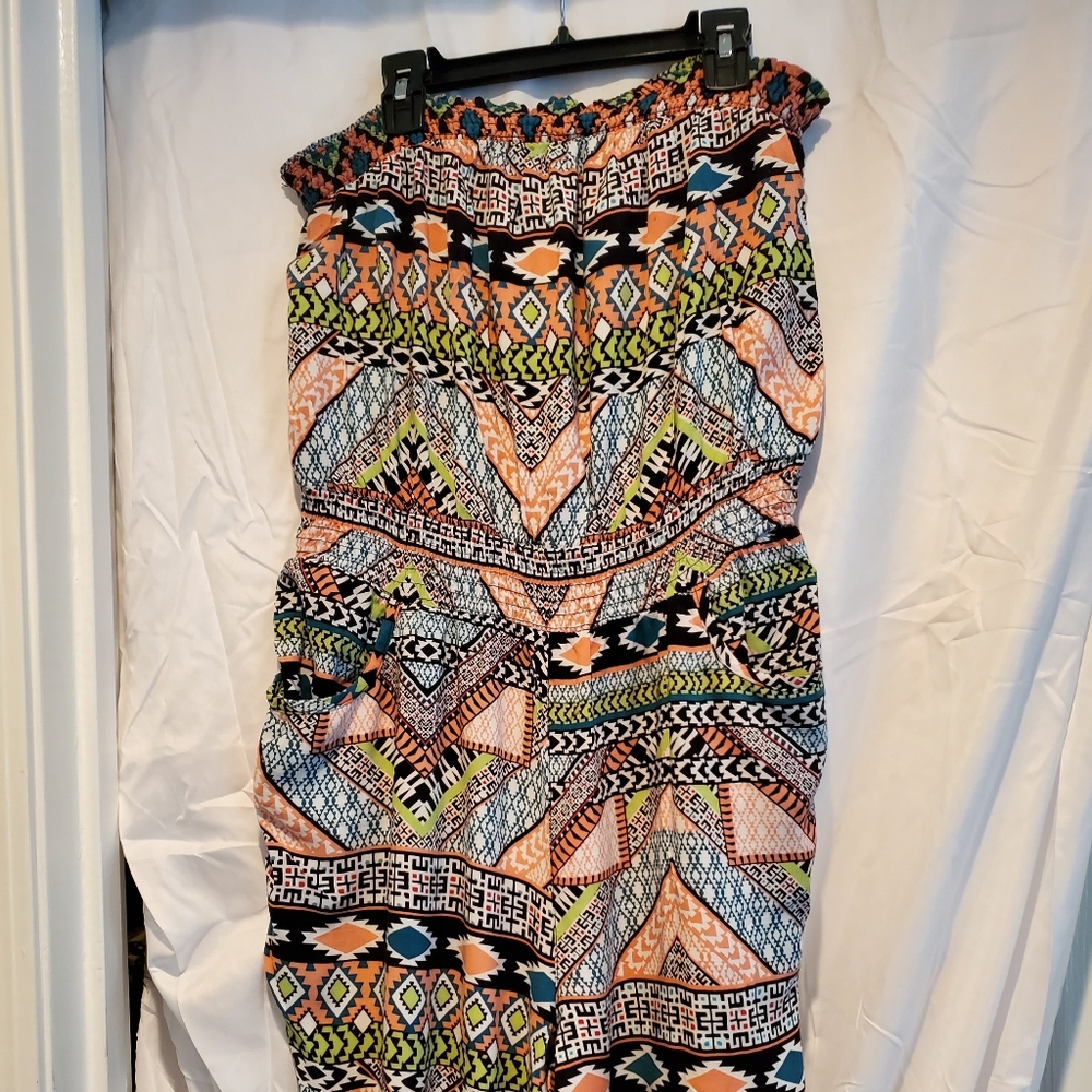 Ladies off-the-shoulder, print jumper